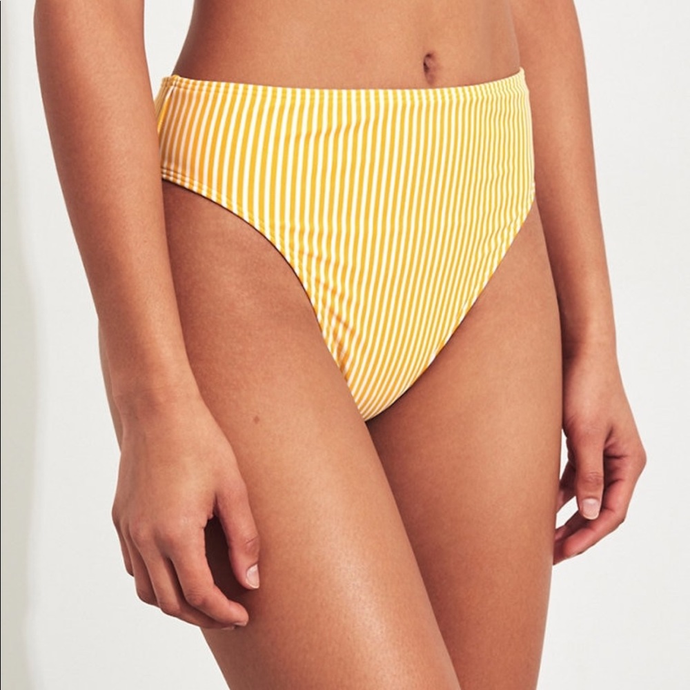 Hollister Swim High Waist & Leg Bikini Bottom NWOT